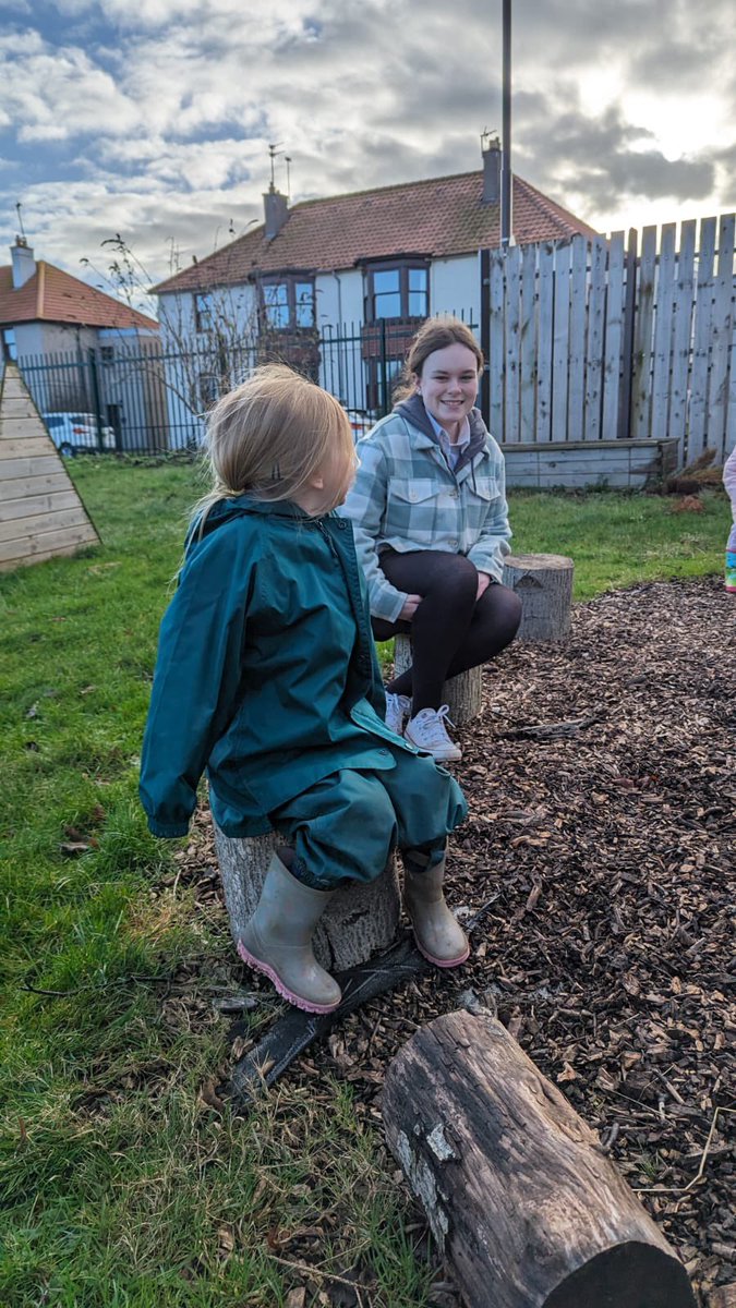 Parents will be pleased! Our Beehive Garden volunteers helped the little ones run off lots of steam with games of duck, duck, goose and what's the time Mr Wolf! #RISE