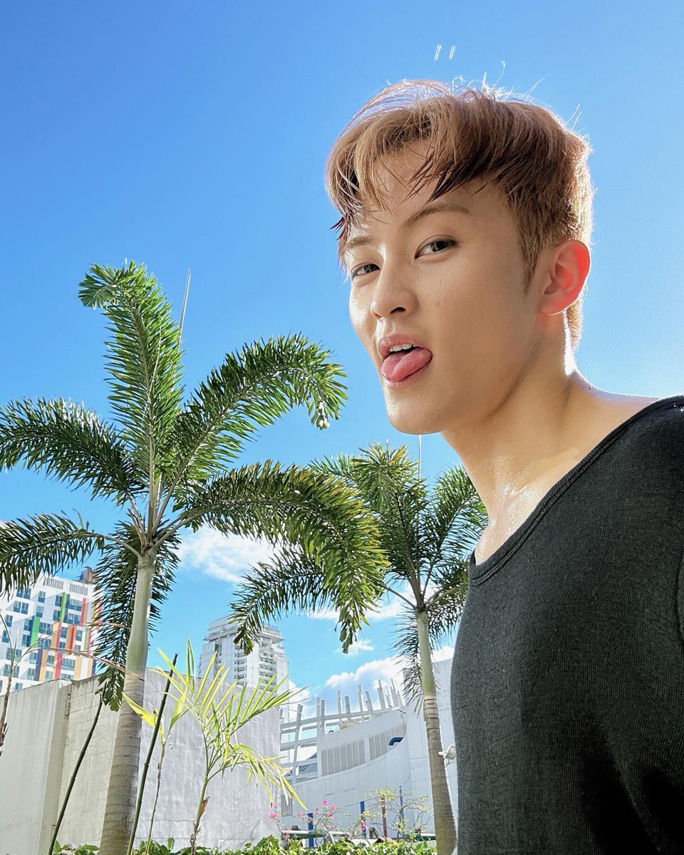 Nad 🎸 tweet media