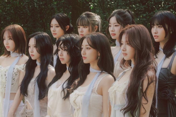 Most Followed Girl Groups on Instagram: 

#1. BLACKPINK — 57.8M
#2. TWICE — 29.2M
#3. <a href="/ITZYofficial/">ITZY</a> — 20M 🔥🎉
#4. Little Mix — 17.5M
#5. aespa - 12.6M
#6. (G)I-DLE - 12.3M

#ITZY