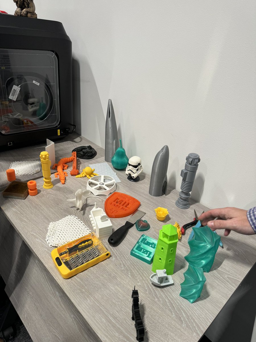 ed_pascoe91's tweet photo. Grateful for a productive day fostering collaboration within our Aldar Education network of schools. Engaged in sharing best practices and acquiring new skills to enhance our collective educational impact. 🚀 https://t.co/SBR2zUx16b