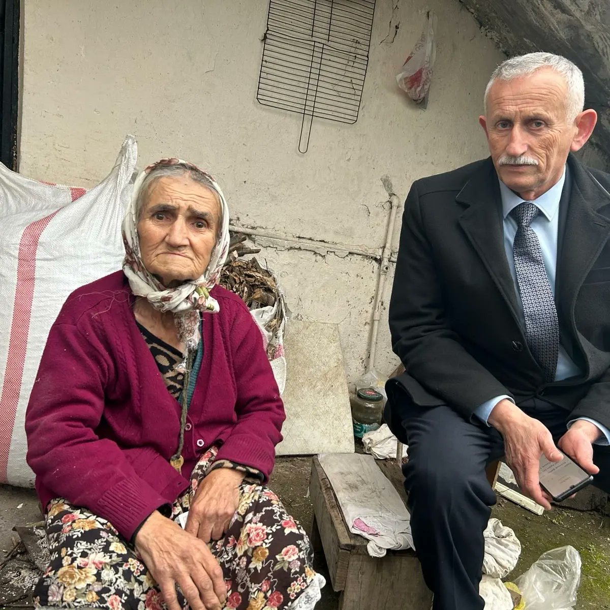 MedetSipahi's tweet photo. 📍Gülistan Mahallesi

Gülistan Mahallesi vatandaşlarımızı ziyarette bulundum. Kendilerine ilgi ve alaklarından dolayı teşekkürlerimi sunuyorum.

#hepbirliktebaşaracağız

#mhp 
#akparti 
#cumhurittifakı 
#gülyalı 
#ordu https://t.co/an2VnaPdd8