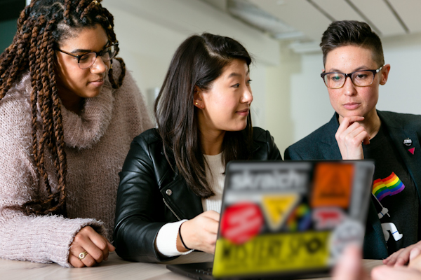 Need tips for creating a best-practice diversity, equity and inclusion report for your brand?

We’ve compiled a checklist for brands wanting to share high-quality content and engage stakeholders with their #DEI progress reporting.

Read more: bit.ly/48M5tSi