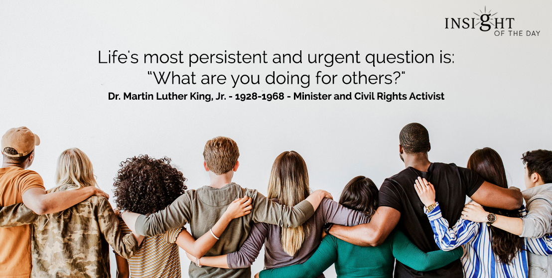 GiftRepSandy's tweet image. What Are You Doing?