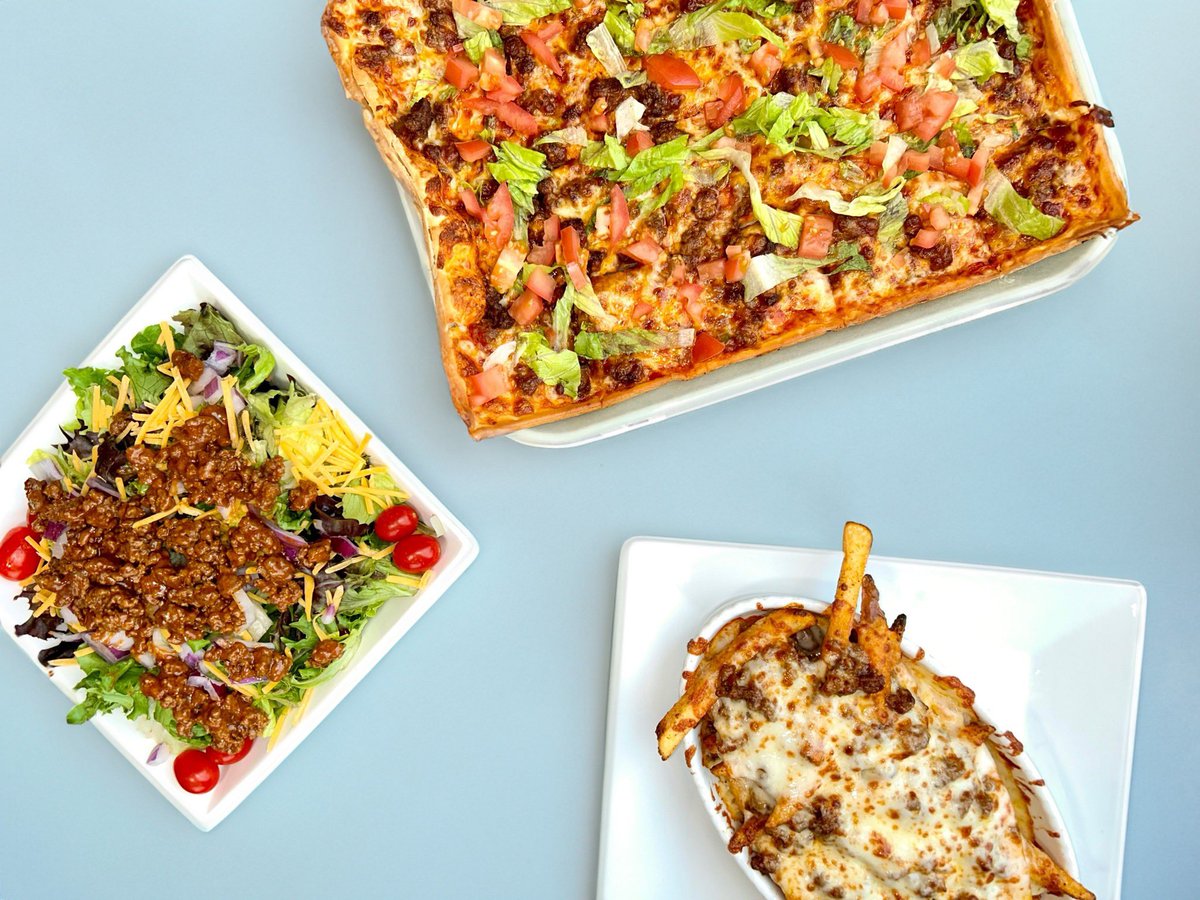 It’s FRIDAY!!L Enter now to win a Ledo Pizza gift card!! 🤩    

TO ENTER:
1️⃣ Retweet this post &amp; follow us <a href="/LedoPizza/">Ledo Pizza</a>
2️⃣ Leave a comment under this post and tag a friend!! 👏

(One entry per person) 1 winner will be picked at 10pm 1/26/24 and receive a $100 #LedoPizza GIFT CARD