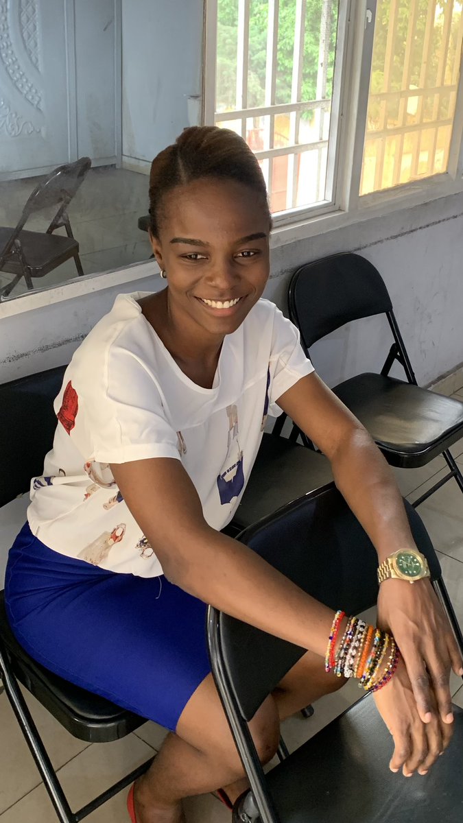 MulanguDivine's tweet photo. Souriez, la vie belle…. https://t.co/QltWYPpgQw