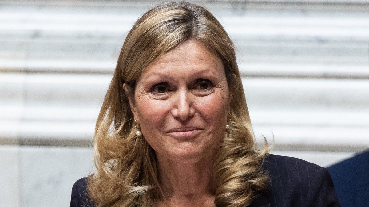 tfsalomon's tweet photo. #Célébrations #FemmesdException Parce que "dans mon pays, on remercie" :
@YaelBRAUNPIVET, présidente de l’Assemblée nationale.
@auroreberge, Ministre de l’Égalité et de la lutte contre les discriminations.
@carmonapauline, directrice des Français de l’étranger et de l’administration consulaire - Ministère des Affaires étrangères
@HaguenauerL, diplomate