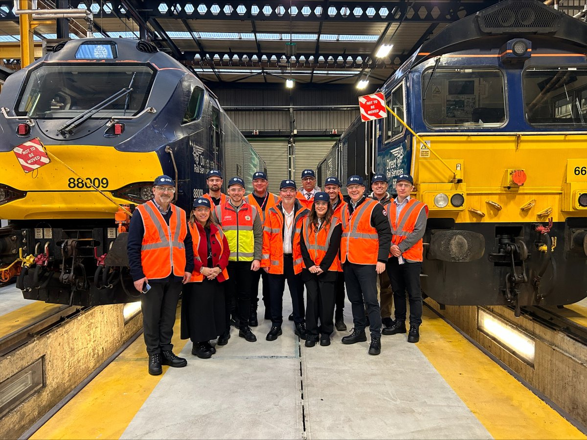 Yesterday, we were thrilled to welcome @Tesco representatives, as one of our key rail partners, to our excellent facilities at our Kingmoor depot and meet some of the dedicated team of professionals who ensure we can deliver safe, secure and reliable services for their customers