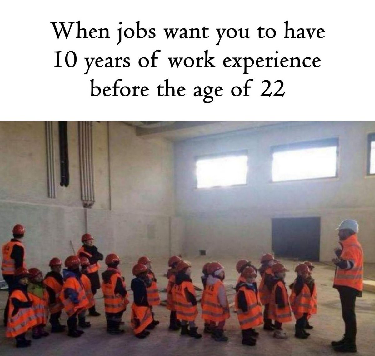 Ajabgullur's tweet image. Agar ap 22 Sal ki age say pahlay work experience hasal kerna chaty hy to humari team ka hsa banay🤣🤣🤣🤣😜😅😝😅
#funnyclips #func_party #fun #FunFriday