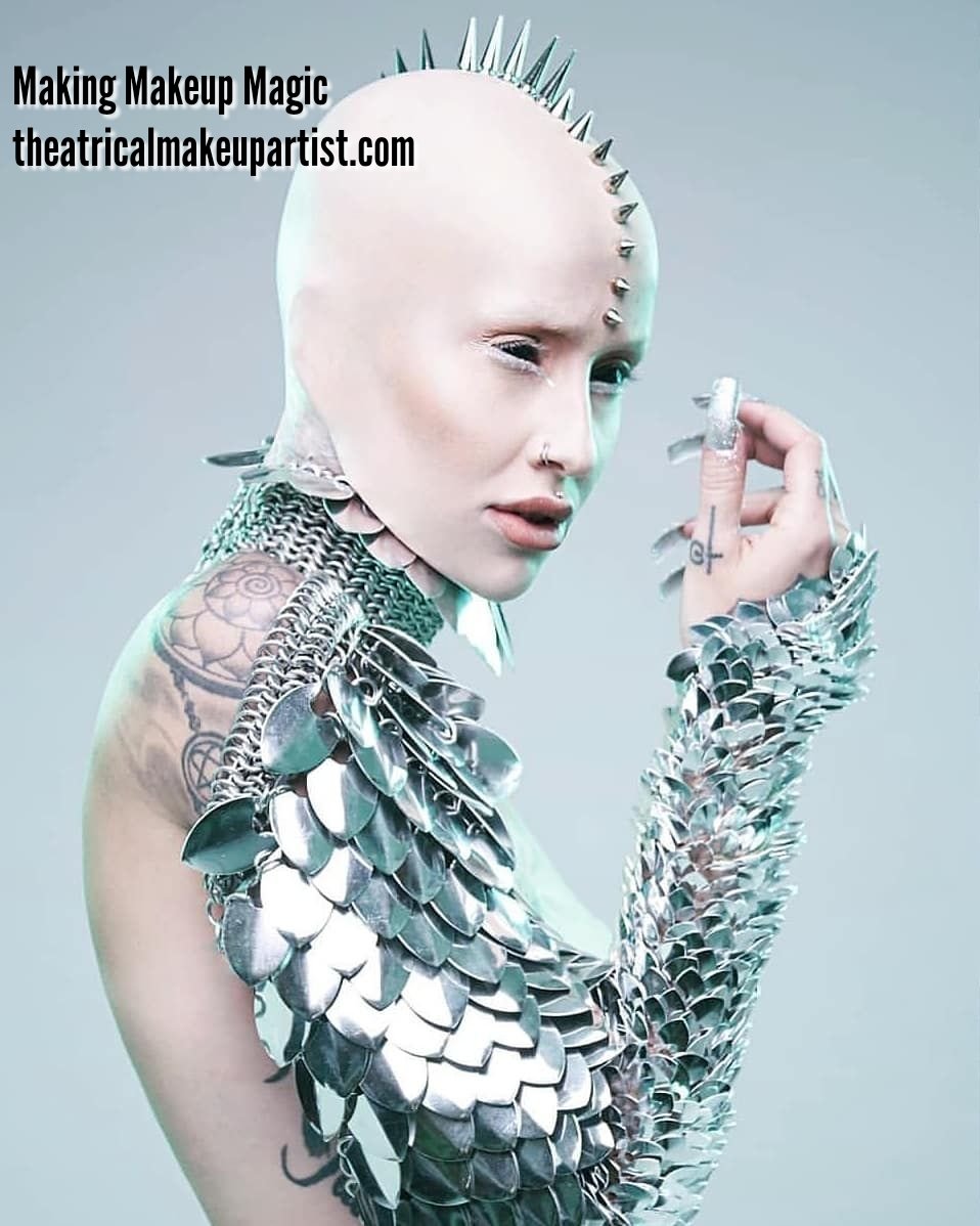 I've just emailed 15 producers of feature films in pre-production 
in the hope that I get at least one reply. Work is SO quiet at the moment. 
If you know anyone looking to up their film/advertising/theatre production game... give me a shout! 
All RTs gratefully received!