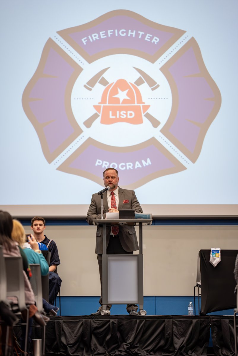 LewisvilleISD's tweet photo. Congratulations to these incredible students on completing their @LISDFirefighter coursework! Thanks to @TECCwest, @nctclions &amp; our local fire departments for helping to equip our students with the knowledge &amp; skills to thrive &amp; adapt for their future!

📸 https://t.co/nSRtGtg2DR https://t.co/aGS09CQtOV