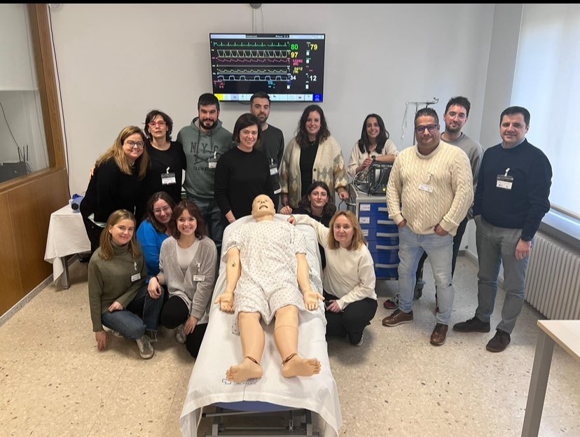 SOGAMIUC (@sogamiuc) on Twitter photo Primer Curso de Instructores de SVA organizado por la Coordinación de RCP de <a href="/SOGAMIUC/">SOGAMIUC</a> (enhorabuena a #PaulaFdzUgidos y <a href="/lsaymor2019/">lsaymor</a> ) y dirigido por <a href="/rgomlop/">Ro</a>. Una actividad largamente demandada y que por fin ponemos en marcha! Enhorabuena a las tres por el éxito del curso!!! Primer Curso de Instructores de SVA organizado por la Coordinación de RCP de <a href="/SOGAMIUC/">SOGAMIUC</a> (enhorabuena a #PaulaFdzUgidos y <a href="/lsaymor2019/">lsaymor</a> ) y dirigido por <a href="/rgomlop/">Ro</a>. Una actividad largamente demandada y que por fin ponemos en marcha! Enhorabuena a las tres por el éxito del curso!!!