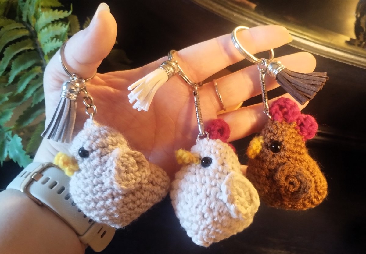 Ladyknowles's tweet photo. My mum and I have been needle felting and crocheting our hearts out - all for sale on https://t.co/wOdEF5XJYl <3

#EtsySeller #crochet #needlemouse #needlefelting https://t.co/vTPxVbfHw6
