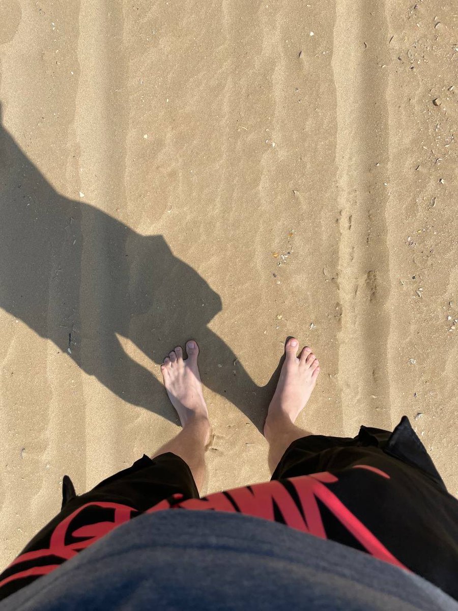 Привет Твиттер, как дела у вас?