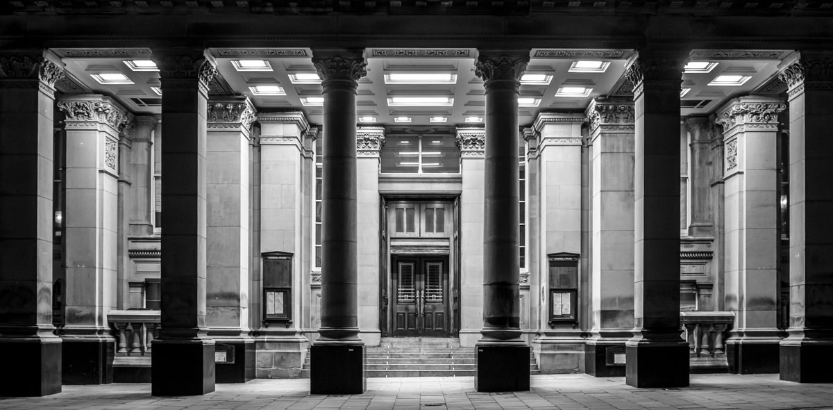 The portico of Birmingham's stunning council house. Though ot sure i'll use the 24-120 on my ZFC again as it made it too heavy as a light carry round camera. #Nikon #NikinPhotography #NikonZFC #Birmingham