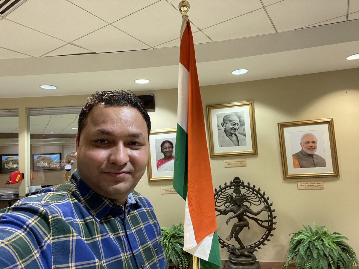 pushpendra_007k's tweet photo. #RepublicDayCelebration @IndiainChicago #JaiHind  #IndianRepublicDay https://t.co/Pl5Eivv6Eh