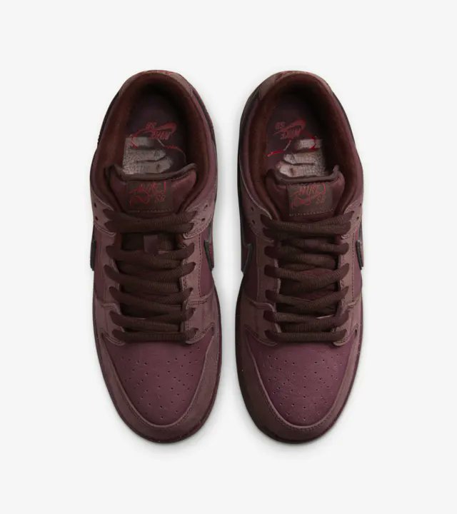 SOLELINKS's tweet photo. Ad: Nike SB Dunk Low ‘Burgundy Crush’ releases February 9th => https://t.co/bof0VBjz8Y https://t.co/TK2afkiUX9