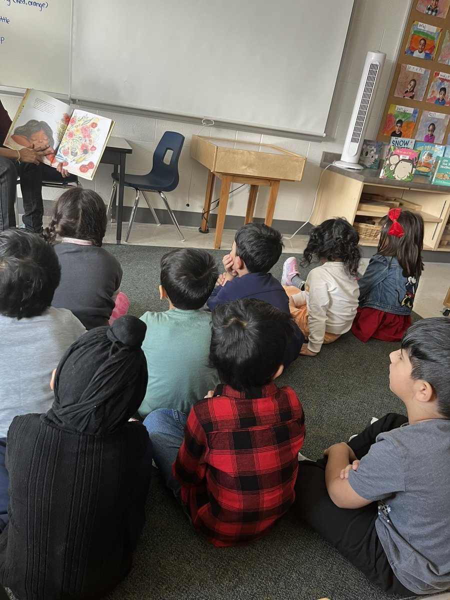 We love having different educators read to us! Thank you Ms. JP for reading Tomatoes for Neela 🍅 to our class.  <a href="/TribuneDrive/">Tribune Drive P.S.</a> <a href="/InquiringKs/">Sue Huys</a>