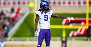 DP__12 (@prevo_pre) on Twitter photo After a great conversation with <a href="/CoachMXKelly/">Malcolm Kelly</a> I am blessed to receive A Offer from the Texas Christian University. After a great conversation with <a href="/CoachMXKelly/">Malcolm Kelly</a> I am blessed to receive A Offer from the Texas Christian University.