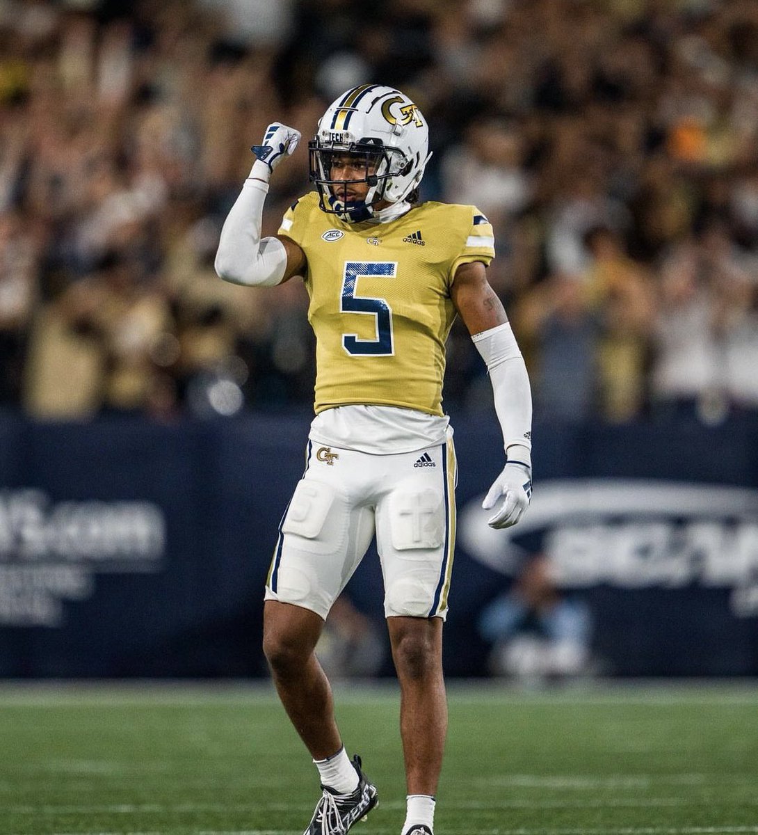 Indisputably blessed to receive an Offer from Georgia Tech! <a href="/GTFootball/">Georgia Tech Football</a> <a href="/coach_norv/">Norval McKenzie</a>