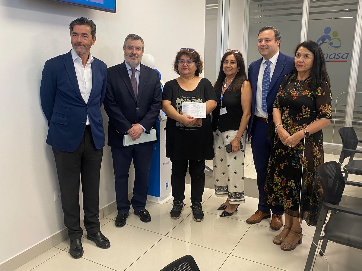 @BupaChile Director de Fonasa, Camilo Cid, en conjunto con directivos BUPA, inaugura un nuevo punto de atención en Clínica @BupaChile , establecimiento de salud privado ubicado en la comuna de La Florida