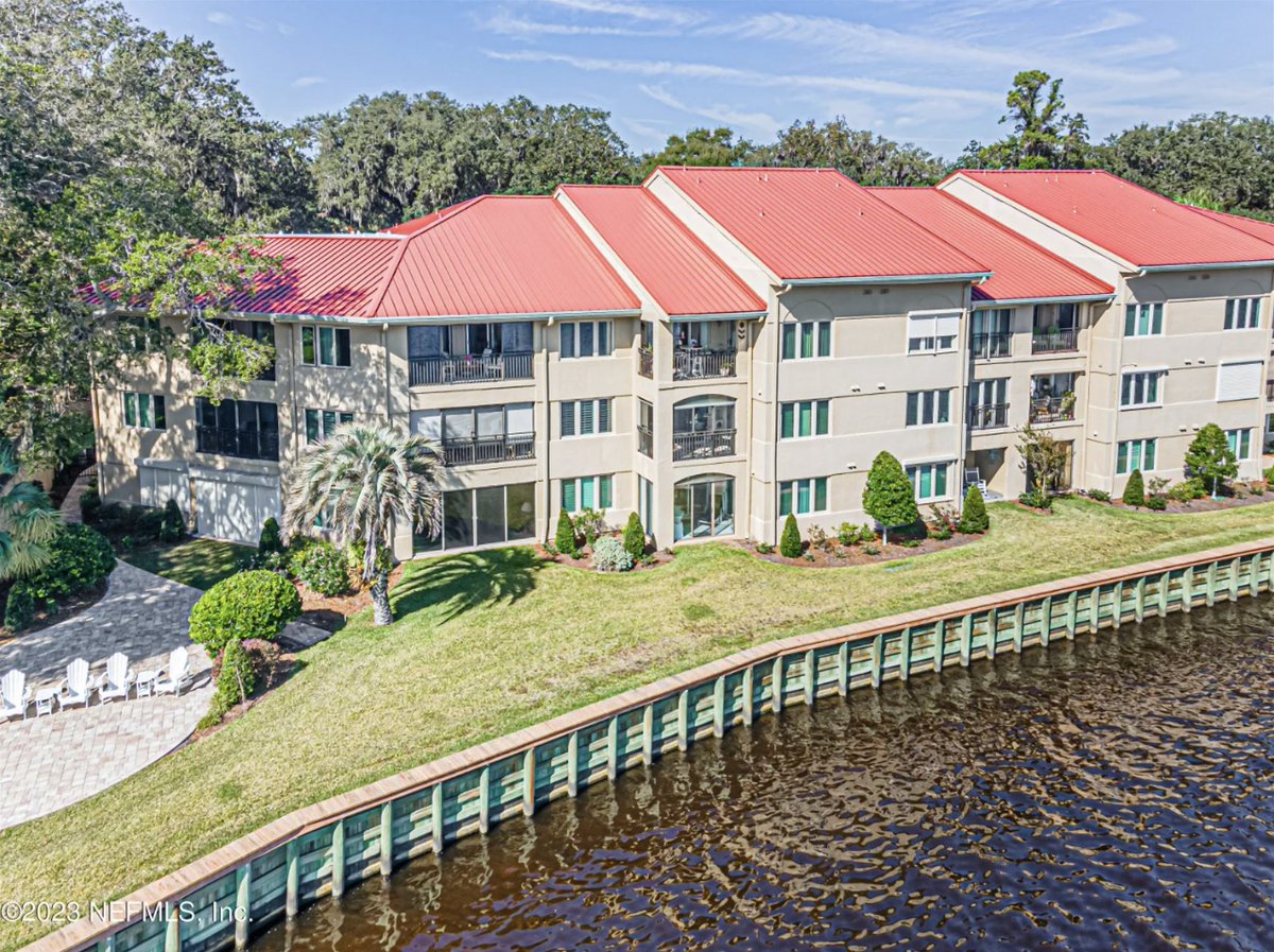 staceyburkins's tweet photo. OPEN HOUSE - Riverfront Condo!
Saturday Jan 27, 1pm–4pm

See more details here:
https://t.co/4GnDijPP9l https://t.co/MnPrfZaWUl