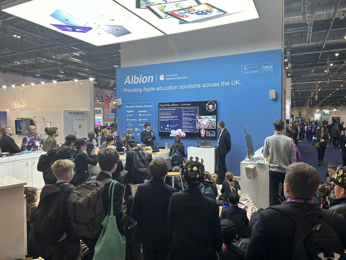 Final day at #Bett2024 ✅

This time it was the turn of the pupils. 👊🏻

They absolutely rocked the @AlbionComputers stand alongside the fantastic @MrMorganEDU - sharing how they learn about, & use, #AI across the curriculum. 🤖

Thanks to @Bett_show for another great event. 👏🏻