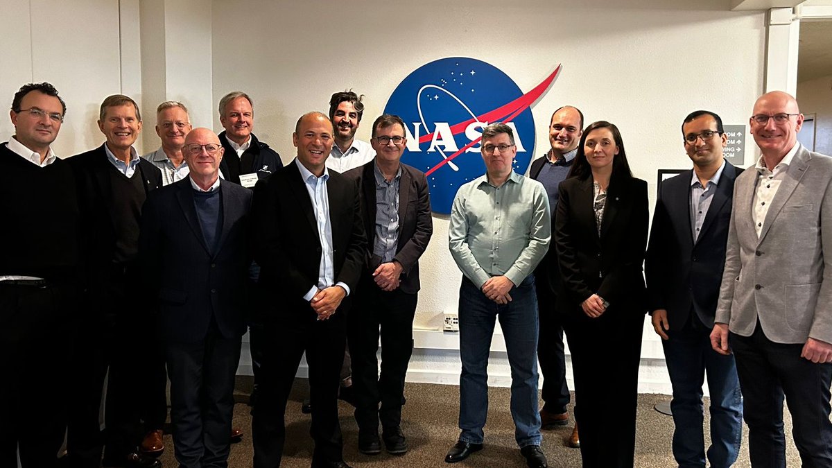 SESAR_JU's tweet photo. Last week, we were in the US, teaming up with @NASA @NASAAmes, @CANSONews , @FAANews &amp; #IFAR at the “Collaborating on Our Future Skies 2024" workshop, discussing the digital transformation in #ATM. Stimulating discussions on the future of air mobility! 🚀🌐 #FutureSkies2024 https://t.co/hhBlv57Eoo