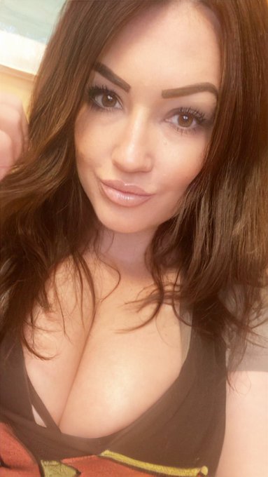 #facefriday https://t.co/q68Ny4xEJ7<a href="/tag/facefriday"class="tags">#facefriday</a>