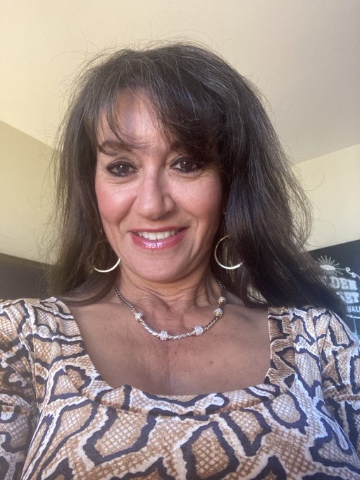 See you at AVN this afternoon booth 311 https://t.co/E5Jcq8Zk6z