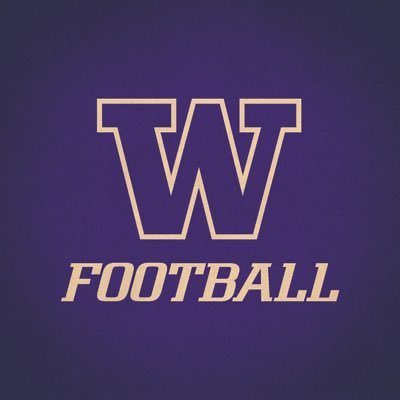 S/O to coach <a href="/CoachPaopao/">Jordan Paopao</a> from the hometown University of Washington Huskies for stopping by <a href="/HeirFootball/">HEIR Academy - Football</a>  today.  It’s always nice when the home team comes by to talk about our home grown talent and makes an effort to build a fence around our state. 

#ThisIsHEIR 👑