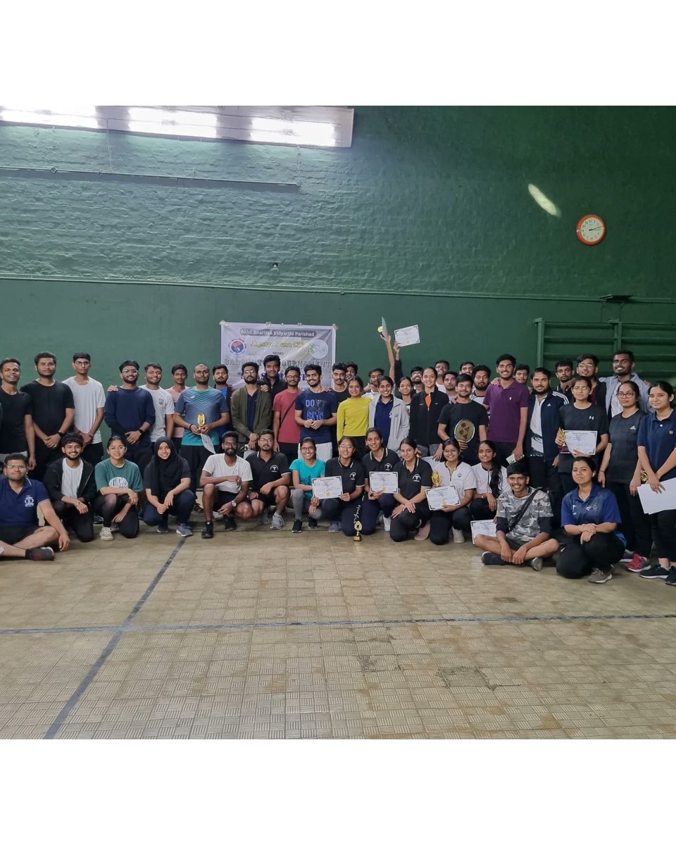 JignasaMaha's tweet photo. On the auspicious occasion of 🇮🇳 75th Republic day 🇮🇳 ABVP - Jignasa Pune City organised 🏸Smash-Master Badminton Tournament🏸.
A total of 100+ players participated in this tournament which had a total of 5 categories. https://t.co/eNntAsuoIe