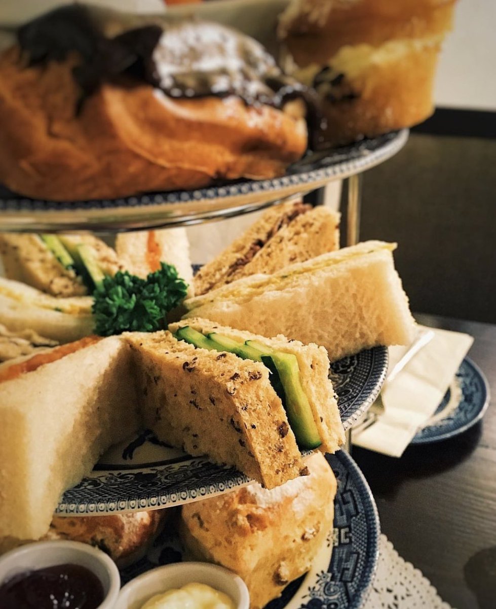 🧁 Afternoon Teas served everyday from 12pm! 🧁 Perfect for a special occasion or just as a well deserved treat, our afternoon teas come with a selection of finger sandwiches, sweet treats, a fruit scone with jam and clotted cream and plenty of tea 🫖✨ @TheRoyalExMcr