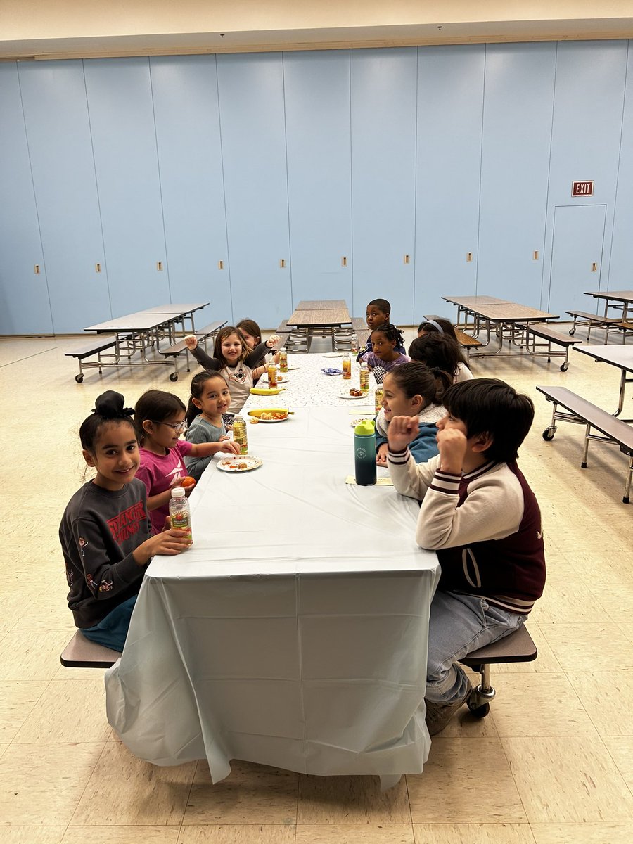 WindsorFarmES's tweet photo. Congratulations to our January Attendance Avenger and MVP award recipients and their efforts. Our attendance numbers are improving and students are experiencing greater successes! Thank you to our awesome Attendance Mentors for their part too. #belonggrowsucceed https://t.co/DxaPJlAsmI