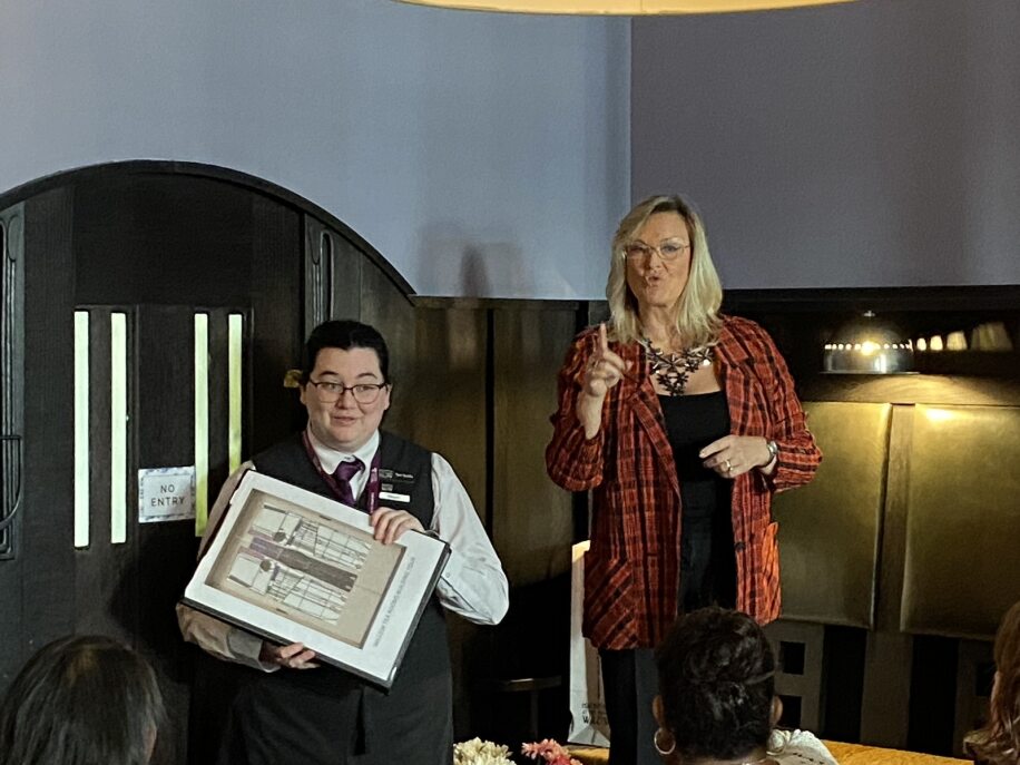 BDA_Scot's tweet photo. We had a Burns' Supper at Mackintosh at the Willow
(@atthewillow) with Deaf BSL users to celebrate the #ScottishCulture - Robert Burns, Charles Rennie Mackintosh and his wife Margaret Macdonald who contributed their artistic skills to Miss Cranston's tearooms.

@ScotGovFairer https://t.co/LkYVcyXTja