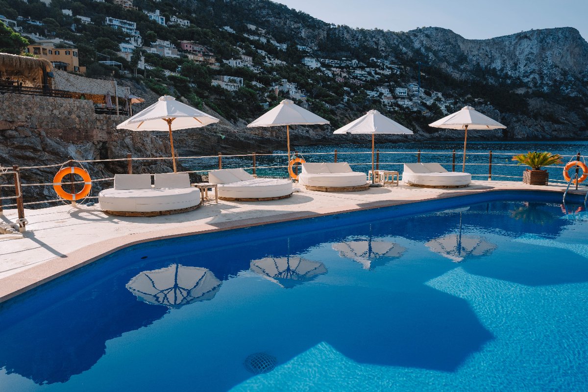 BGranFolies's tweet photo. Memories of summer days in front of the sea. #BeachClubGranFolies #mallorca #balearicislands https://t.co/5aV6HZNYA5