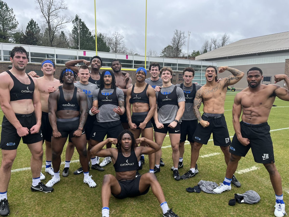 Group 3 👑 
Last Group. BEST GROUP.