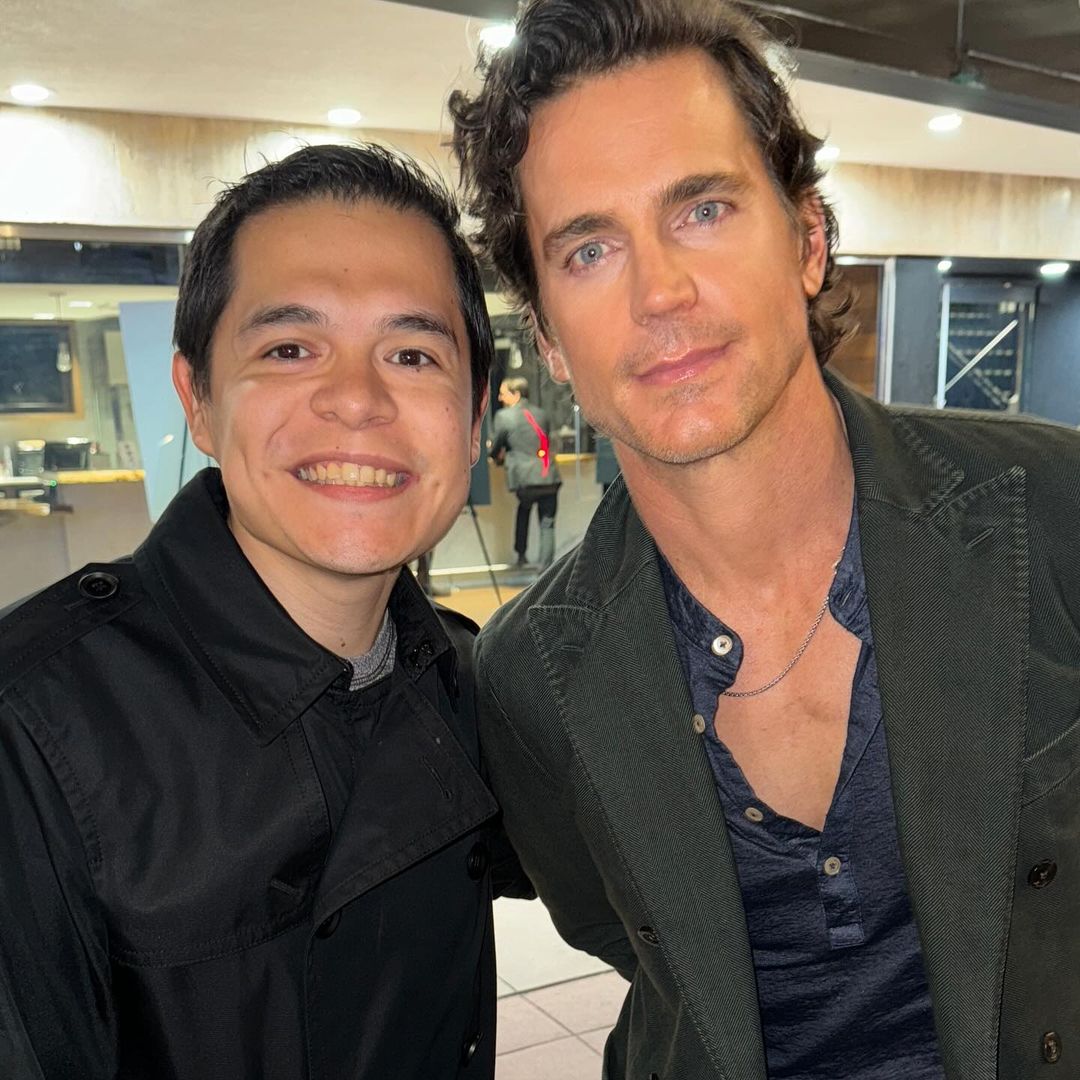 This guy met #MattBomer at the screening of #Marstro in Westwood Village, California (December 22, 2023)

and #JonathanBailey at the #GoldenGlobes2024, The Sunset Strip, West Hollywood, California (January 12, 2024)

Photos by bobthesponge101 on Instagram