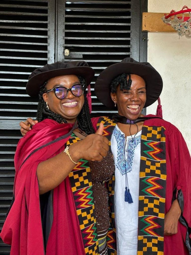 Voice_of_Legon's tweet image. 🚨Dr. Gladys Naa Odey Schwinger, the Quiz Mistress for the National Maths and Science Quiz, successfully earned her PhD in Environmental Science from the University of Ghana, Legon.

This is indeed a testament to her hard work and dedication‼️⭐️
#UGClassof2023 #UGCongregation