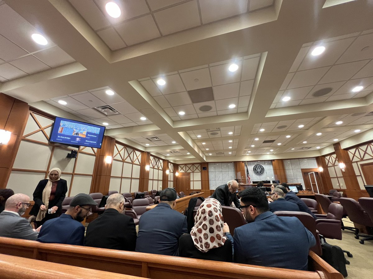 I’m inside the US federal court where Palestinian plaintiffs are suing Biden, Blinken & Austin for failure to prevent -& complicity in - Israel’s ongoing genocide in Gaza It’s unprecedented that the case made it this far. Palestinians w family in Gaza will testify soon @ajplus