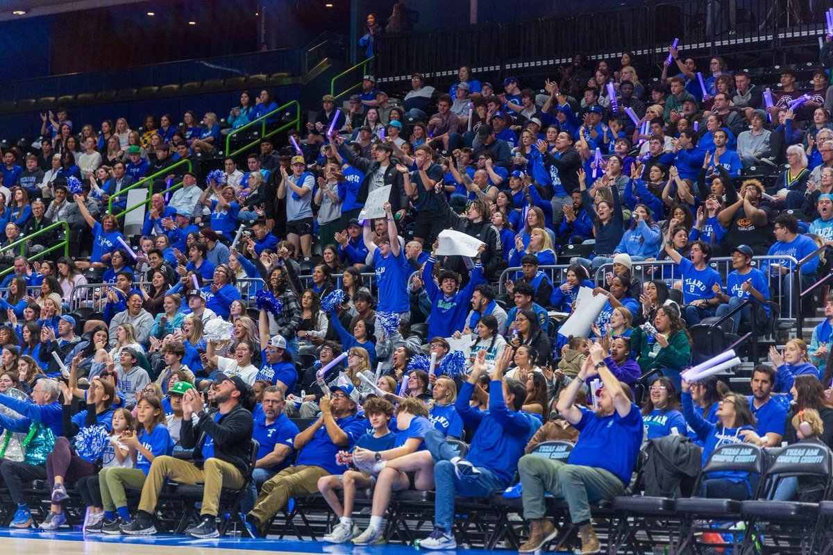 We SAW you and we HEARD you! THANK YOU for showing up and showing out on Monday night for Islanders Mens Basketball on ESPNU. The arena was electric. SO MANY chances to do it again. Find the schedule here: goislanders.com/sports/mens-ba… #ShakasUp | #ShawTime | #TAMUCC