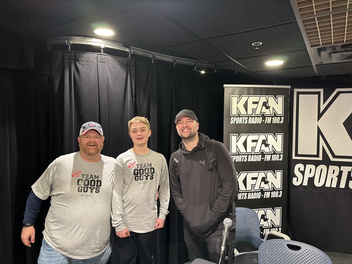 S_R_Gage's tweet photo. @CoryCove - thanks for the chance to come to game 500 - well worth the drive from Rochester!  You guys are awesome! https://t.co/xTKGvG53Wg