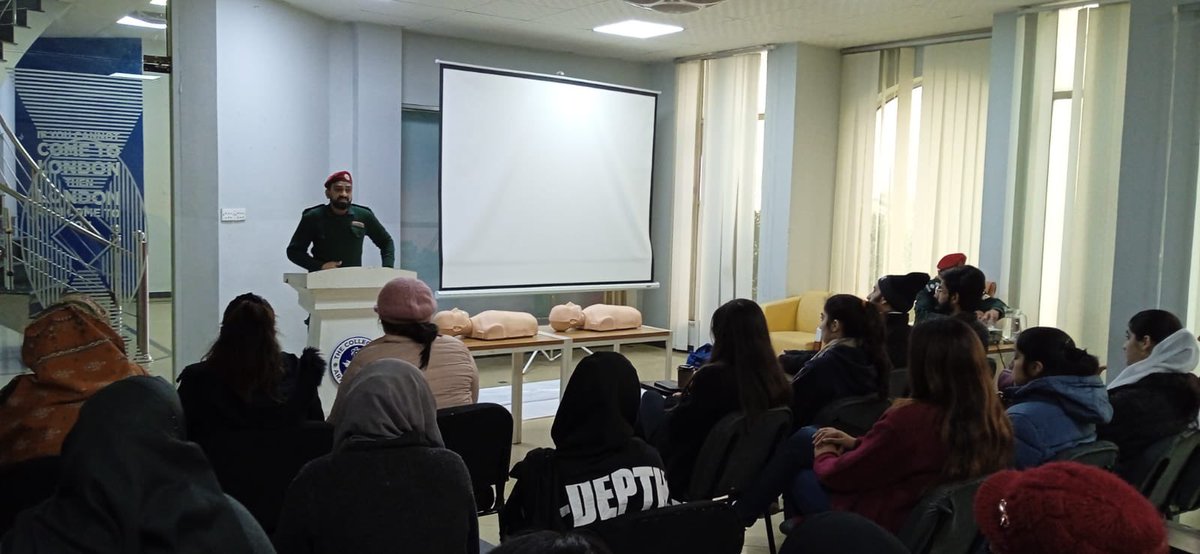 Empowering communities through life-saving skills: Rescue 1122 conducts a training session at The College of Arts and Sciences, Sialkot – (PLSTS). 🚑👩‍🚒

#tcas #TCAS #thecollegeofartsandscineces #tcassialkot #sialkot #sialkotcity #EducationForAll #CommunitySafety #Rescue1122