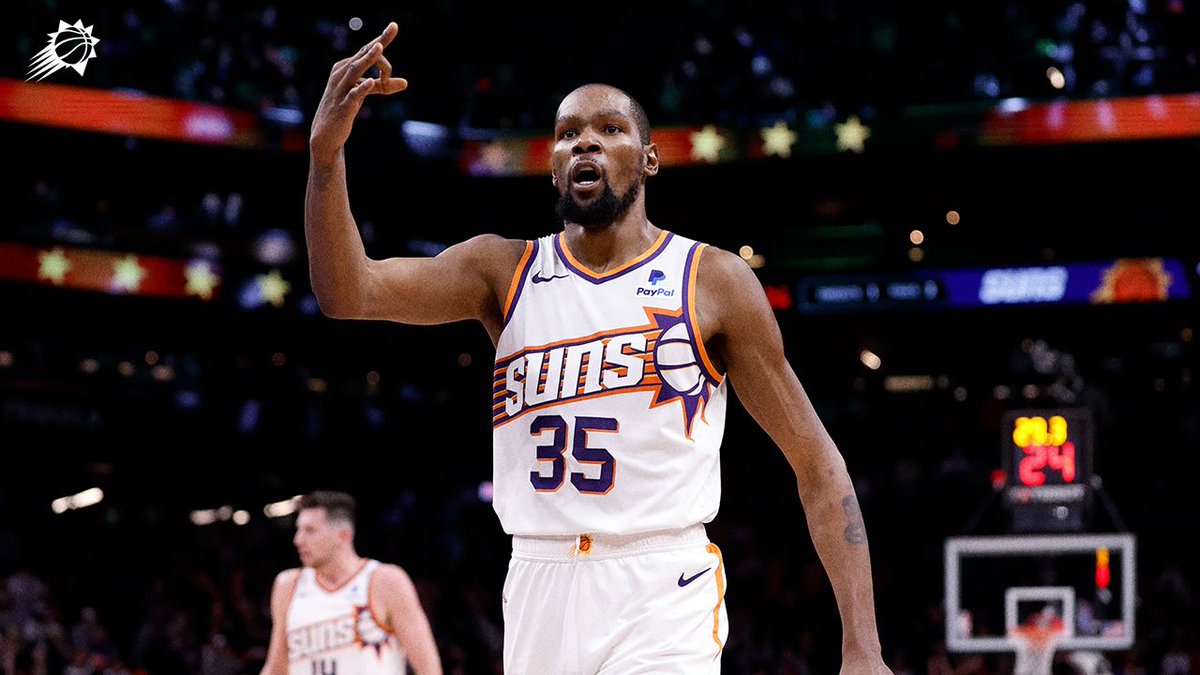 35 anos e Kevin Durant ainda é um All Star Starter… apenas 3 outros jogadores fizeram isso

-Kobe
-Lebron
- Jordan

Longevidade incrível 🔥
