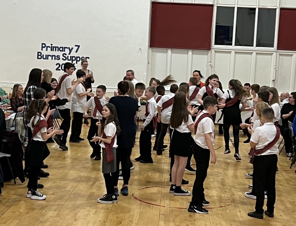 Auchenlodment Primary School & Nursery Class tweet media