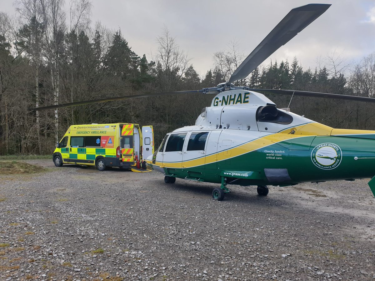 This afternoon at 12:32, we responded to a medical incident in #HamsterleyForest, #CountyDurham. The team: ⏰ Arrived on scene within 13 minutes 💉 Worked alongside emergency services to assess and treat the patient 🏥 Airlifted the patient to the nearest major trauma unit