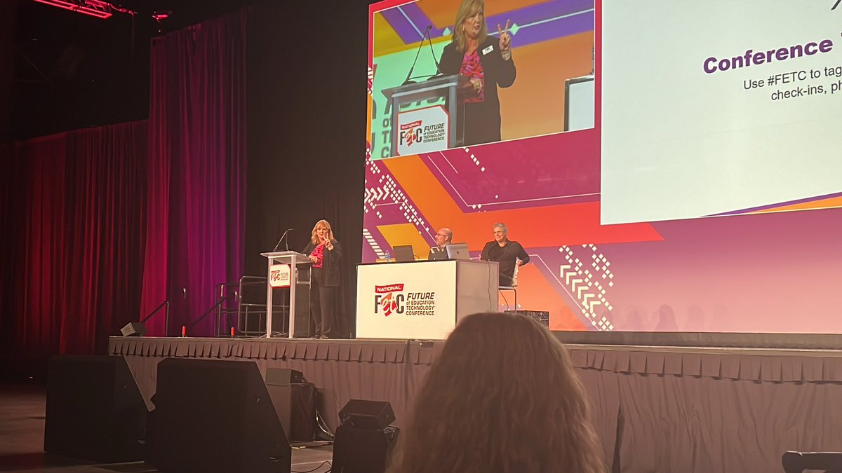 Ready for the TechSHARE live with <a href="/lesliefisher/">Leslie Fisher</a> and <a href="/adambellow/">Adam Bellow</a> to begin! 🏁#FETC