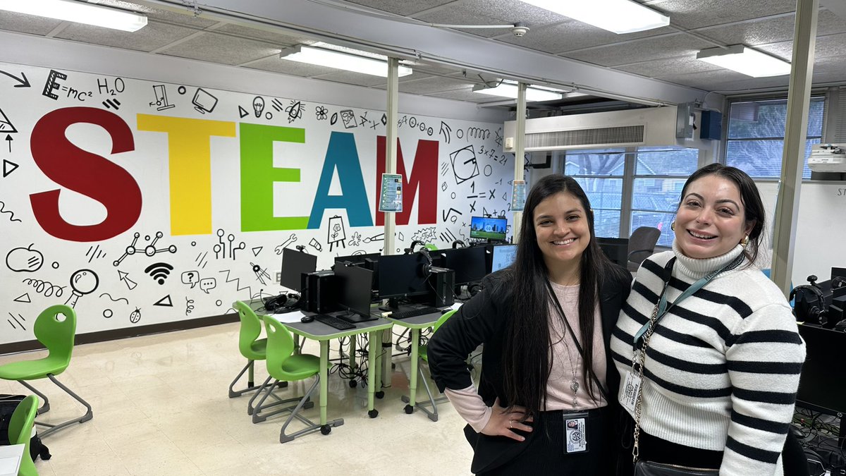 These amazing people from the @HISDMultiPrgms Department are devoting days to help serve our <a href="/StevensMagnetES/">Stevens Elementary STEAM Magnet School</a> Stallions in developing their English Language Proficiency! Thank you Ms. Aganan and Ms. Barba!@EBarbaML <a href="/ylianalizette/">Yliana Aganan</a> @HISDNorthDiv <a href="/sparkles_jones/">Sparkles Jones</a>