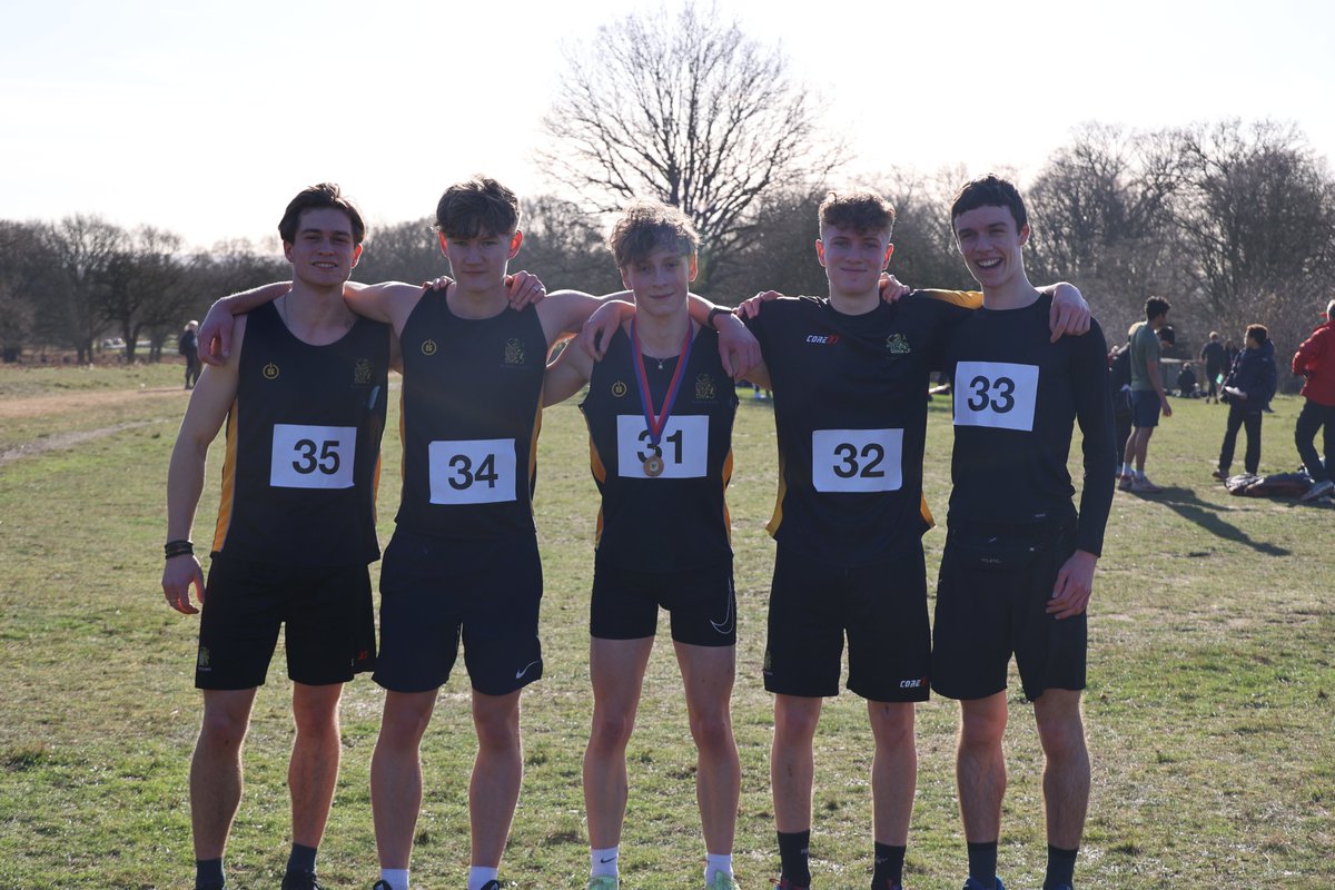 HamptonSchool's tweet photo. Well done to all Hampton runners who competed in the Richmond Schools' Cross Country Championships. A win for First Year Rafi and Fourth Year Marcus in their respective categories, and third place for Sixth Former Theo - great performance by all! 🥇🥇🥉🏃‍♂️ https://t.co/ahcomWalvL