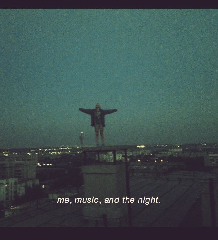DQueen_Weird's tweet photo. Sometimes I live inside a sound, and become one with the lyrics...there, I want to forsake reality for a feeling that I find. 
Music calls me as ethereal as the magnificence of the stars and as simple as a warm hug☕ https://t.co/SHyh89WSsC