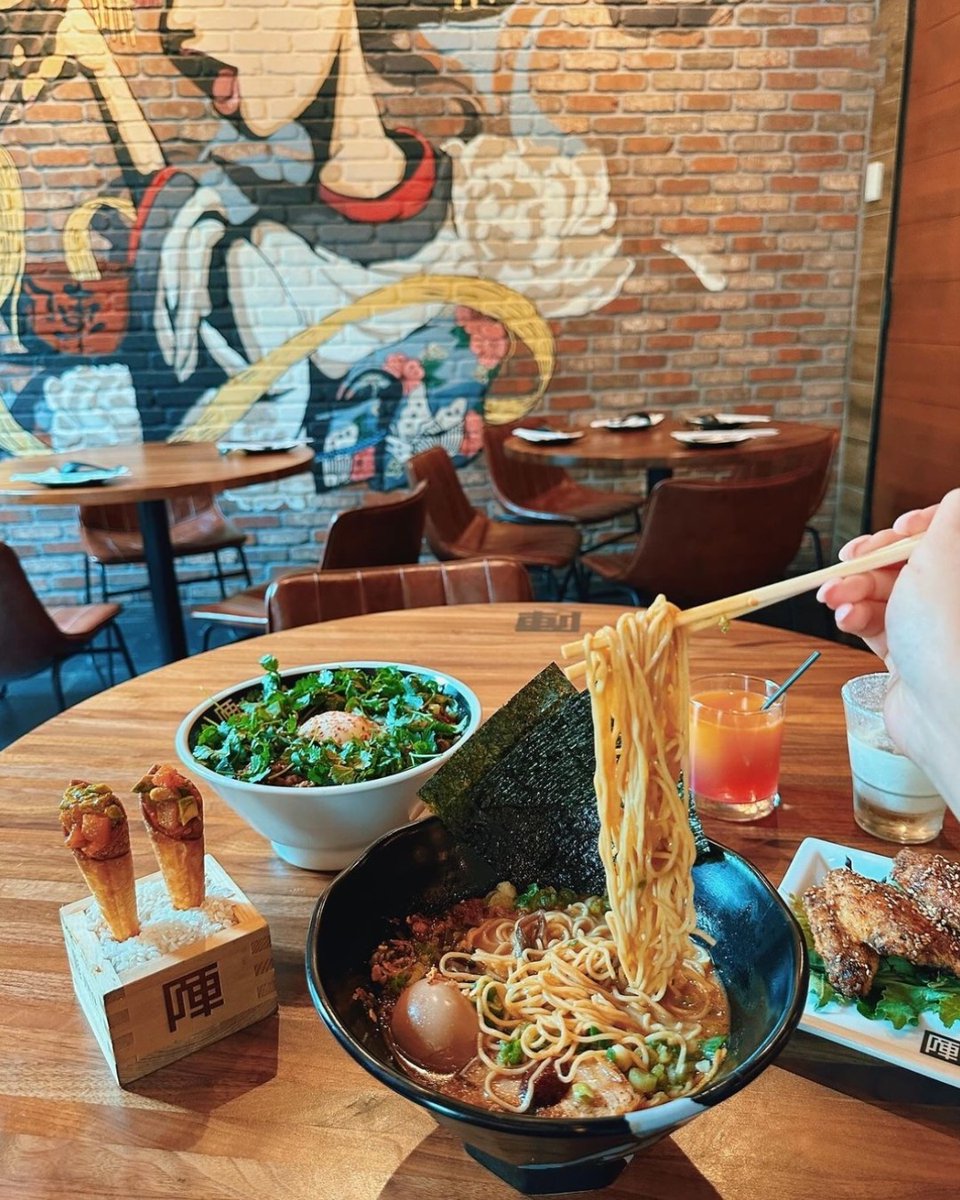 Dinner plans = made. Cozy up with a warm, delicious bowl of ramen from <a href="/jinyaramenbar/">JINYA Ramen Bar</a> 🍜✨ 

📸: <a href="/dallasites101/">Dallasites101</a>